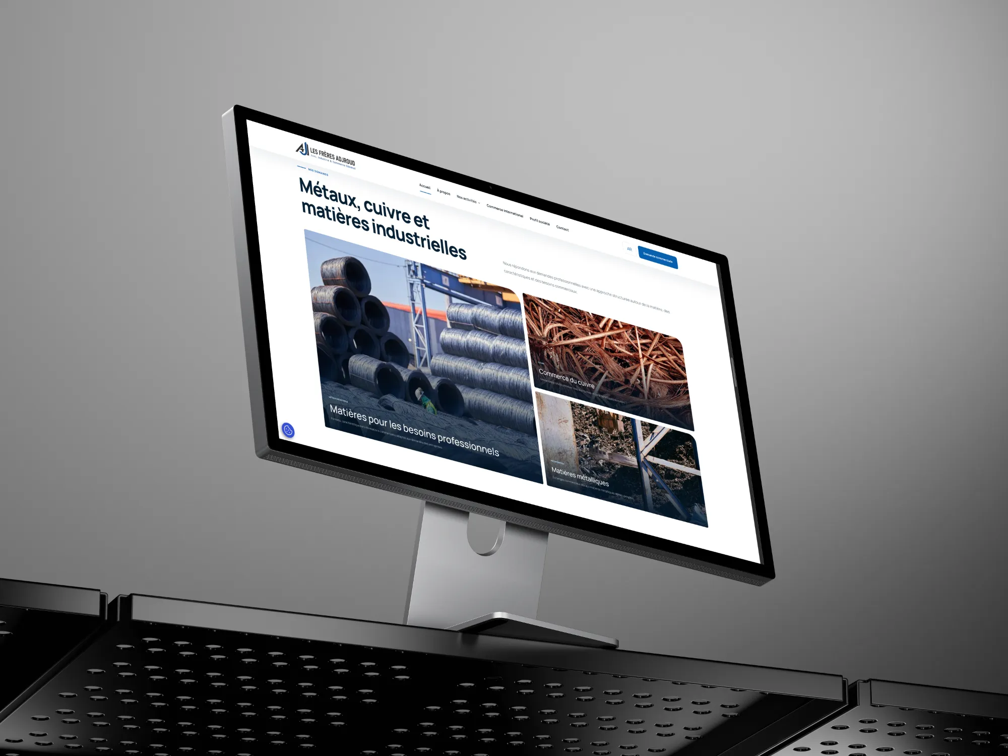 SARL Les Frères Adjroud website section mockup